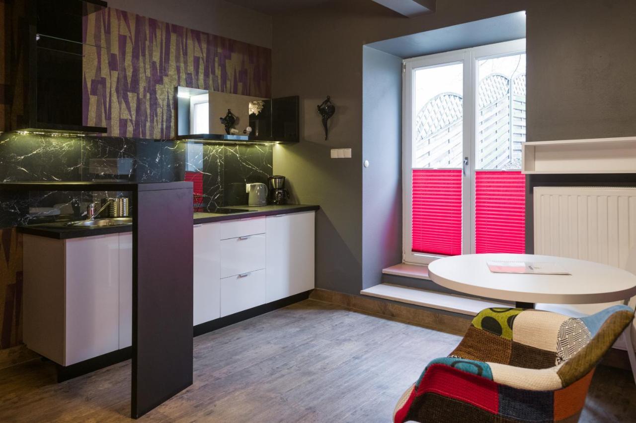 Yourplace Romantic Apartment With Private Patio Kraków Eksteriør billede